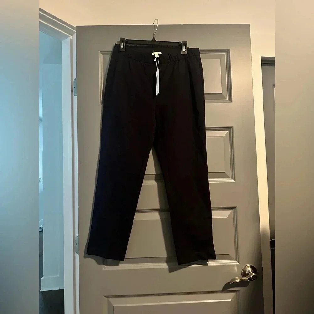 NWT Organic Cotton Twill Slim Ankle Pant in color ink size Small
